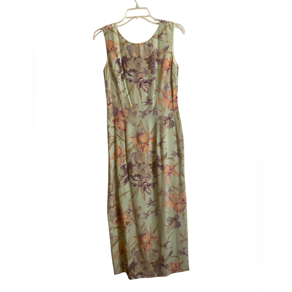 Constance Saunders 100% Silk size 4/6